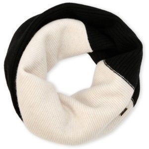 🎉Host Pick-LAST ONE🎉Luxurious Sorel Infinity Scarf